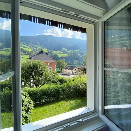 Nyaraló Haus Feldseeblick Feld am See
